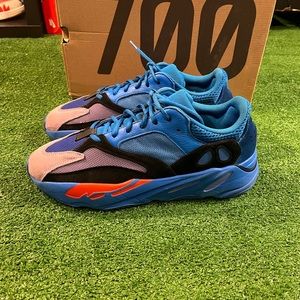 Yeezy 700 Hi-Res Blue